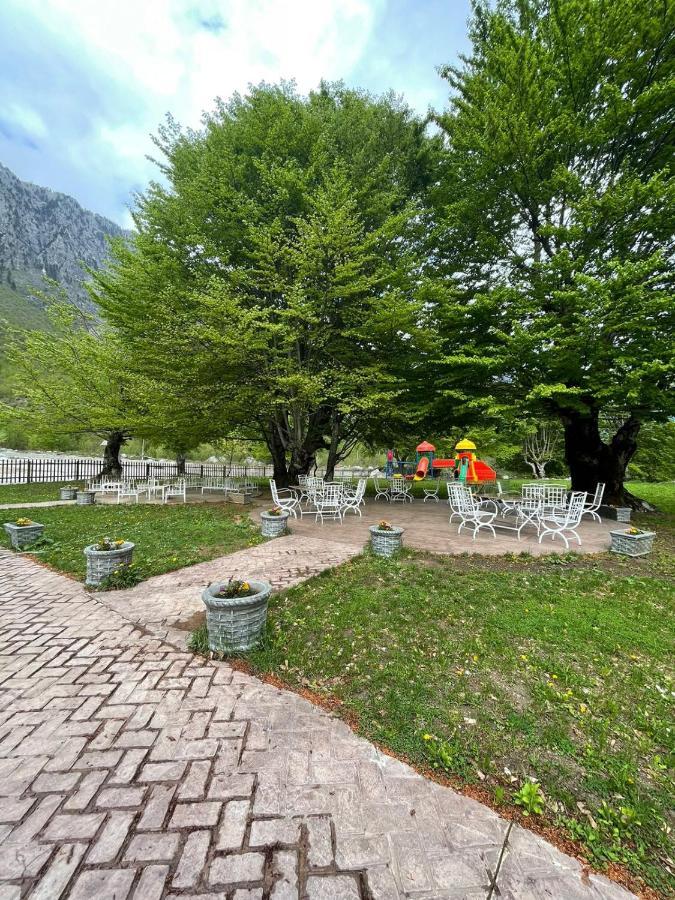 فندق Bujtine-Restorant Rilindja فالبني المظهر الخارجي الصورة